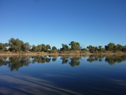 Noccundra Waterhole Lake Eyre basin Photo by Water Planning Ecology Group, DSITIA